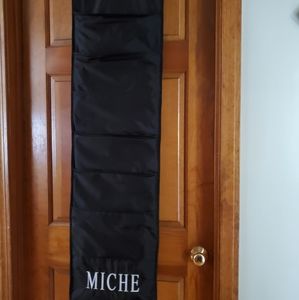 Miche cover holder